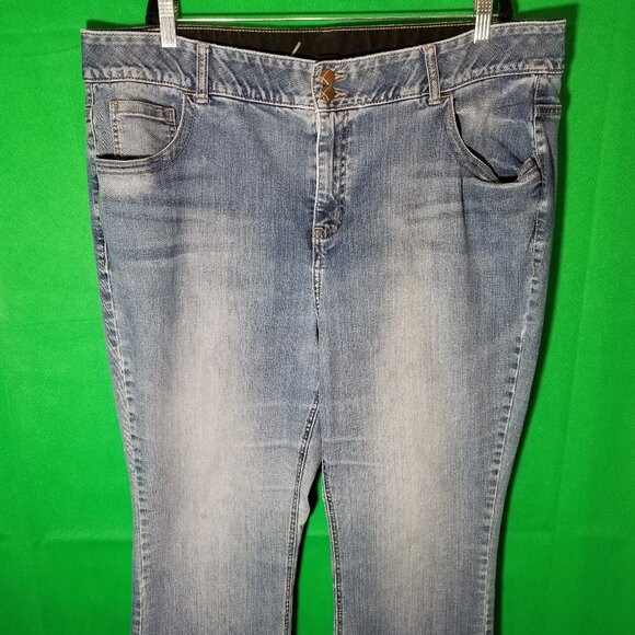 Lane Bryant Jeans Women 22R Tighter Tummy Magic Waist High Rise Stretch Boot Cut - Picture 1 of 8